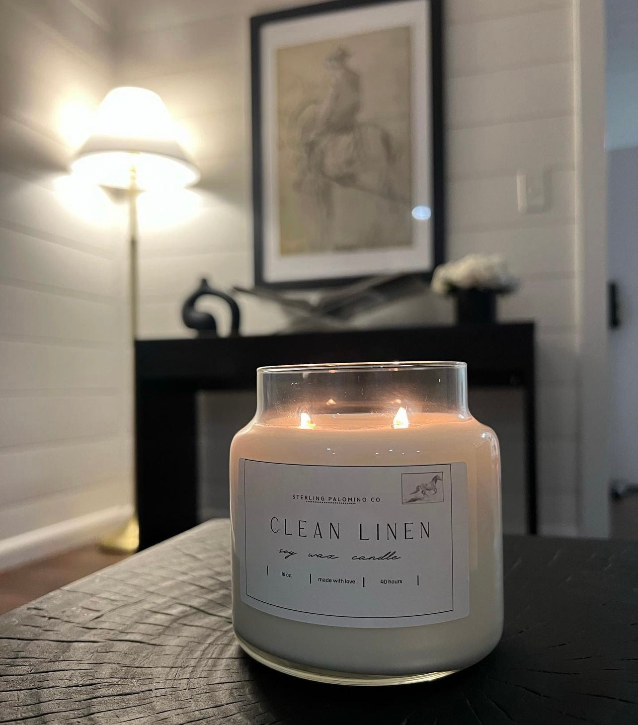 The Clean Linen Candle